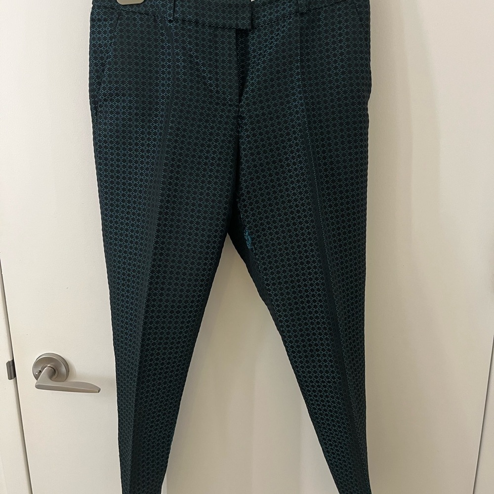 Hugo Boss Green Cropped Pants with Tailored Fit